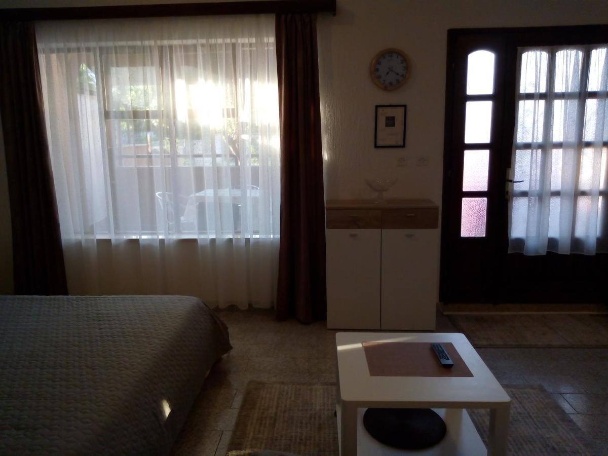 Apartmani Alma PUY Exterior foto