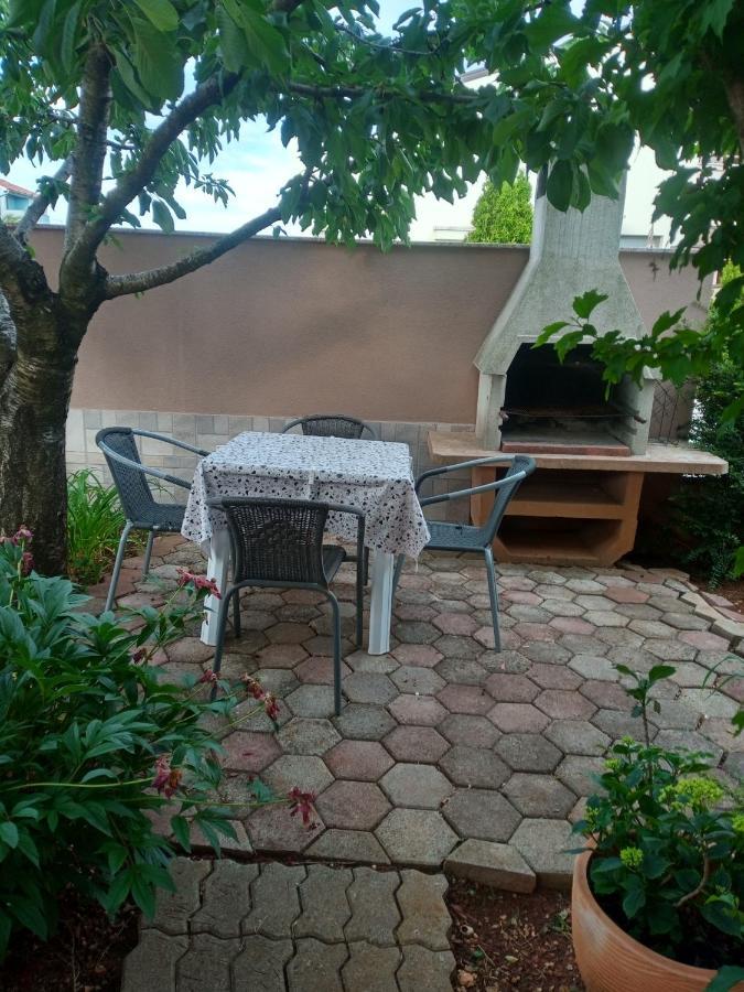 Apartmani Alma PUY Exterior foto