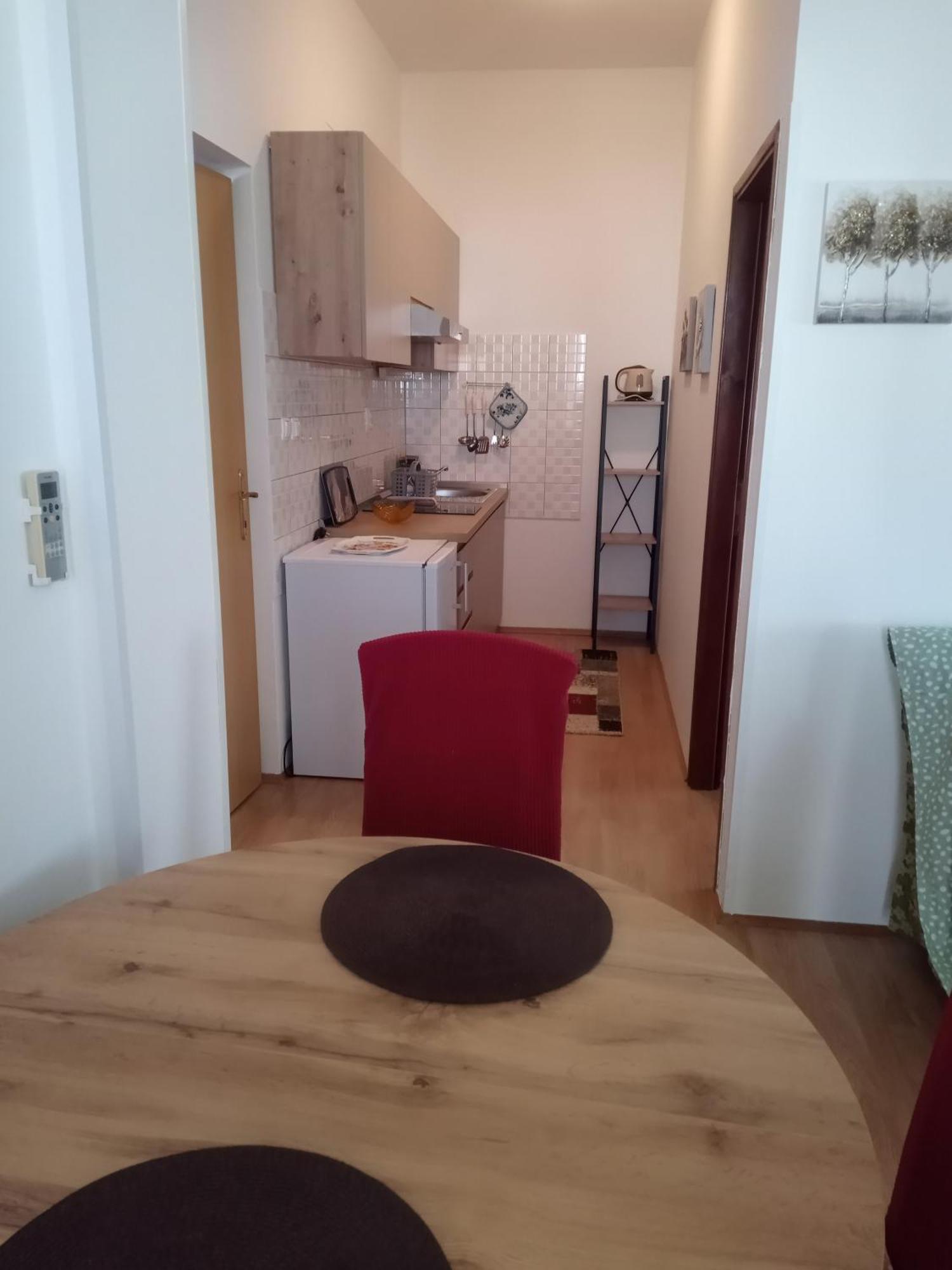 Apartmani Alma PUY Exterior foto
